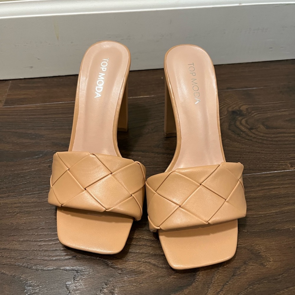 Top Moda Tan Heels Square Toe